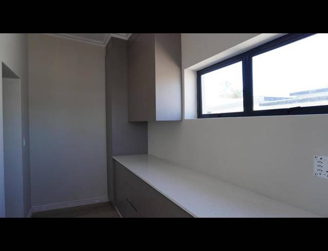 3 BEDROOM HOUSE FOR SALE IN KRAAIBOSCH PARK